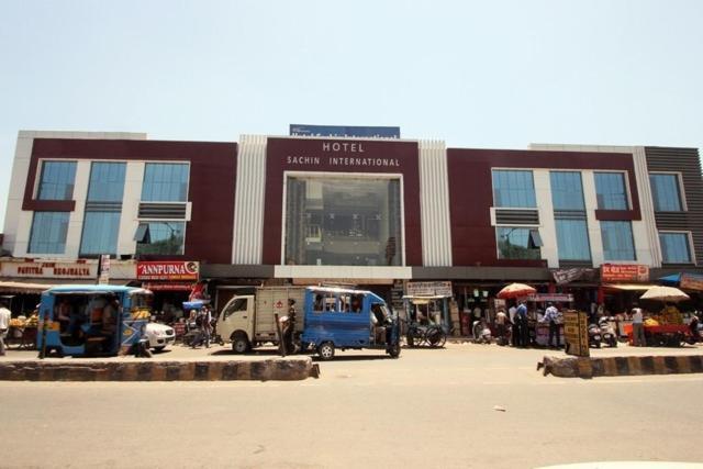 Hotel Sachin International, Haridwar Kankhal Ngoại thất bức ảnh
